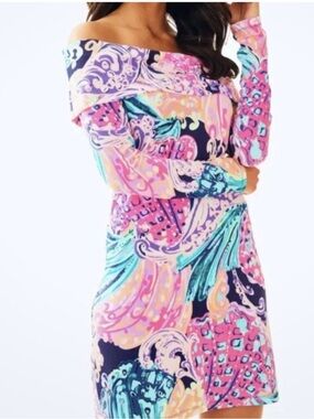 Lilly Pulitzer Trisha All That She Wants Off Shoulder Tunic Jersey
Dres